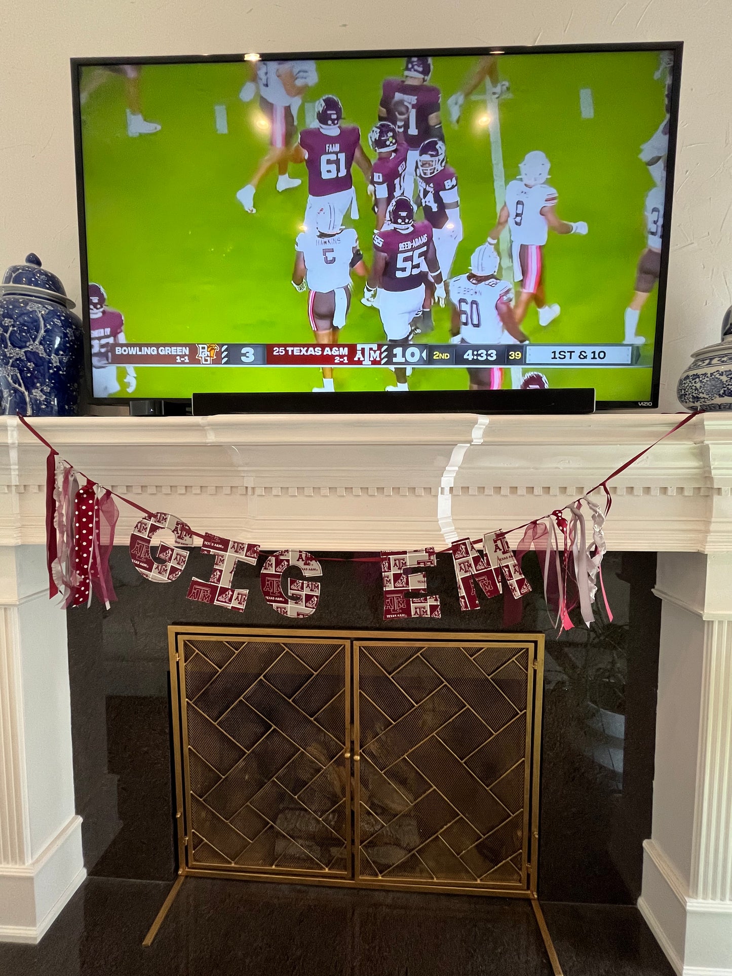 GIG EM Banner